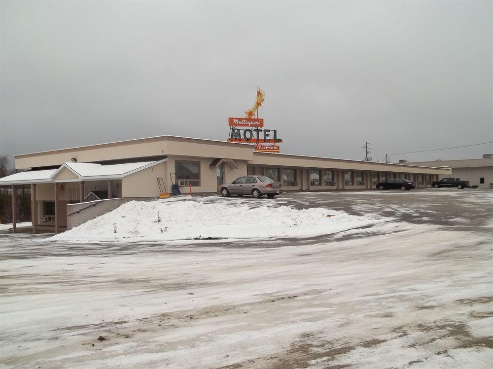 Travelodge By Wyndham Kapuskasing Zewnętrze zdjęcie